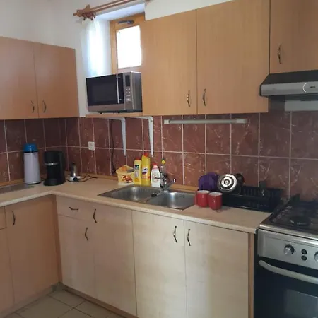 Ueveghid Vendeghaz Gasthuis