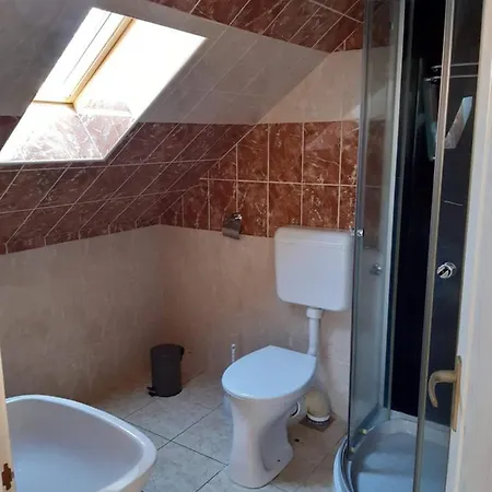 Ueveghid Vendeghaz 3* Sárospatak