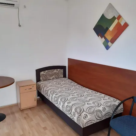 Ueveghid Vendeghaz 3*