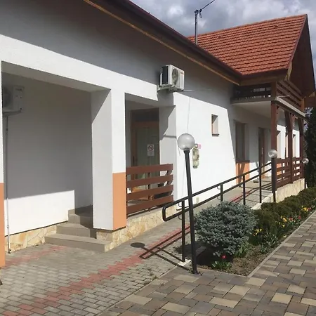 Ueveghid Vendeghaz Gasthuis