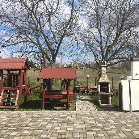 Ueveghid Vendeghaz Gasthuis 3*